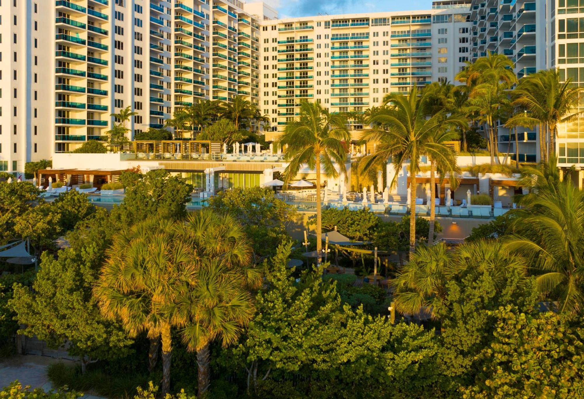 Ultra Luxe Direct Ocean Penthouse At 1 Hotel - Miami Beach — Photos 3